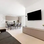 Casa L'oliver 아파트
