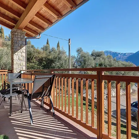 Apartment Casa L'oliver Limone sul Garda